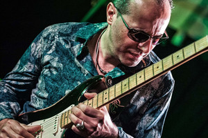 JIMI BARBIANI TRO im Cafe Museum